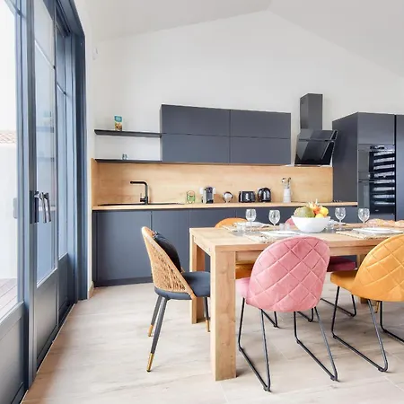 à 400 M - Maison Pour 4 Avec Terrasse * La Guérinière