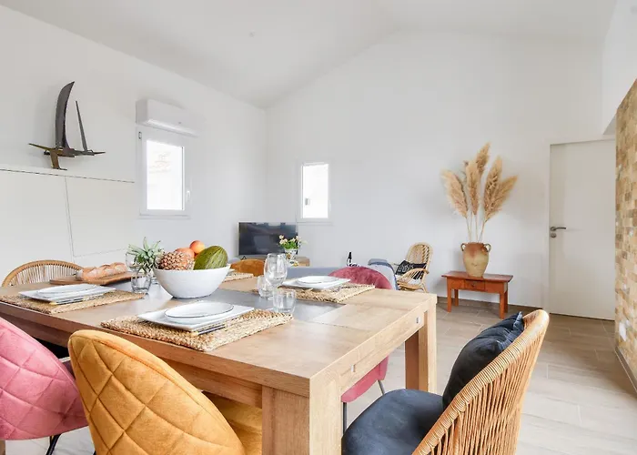 Prázdninový dům A 400 M - Maison Pour 4 Avec Terrasse