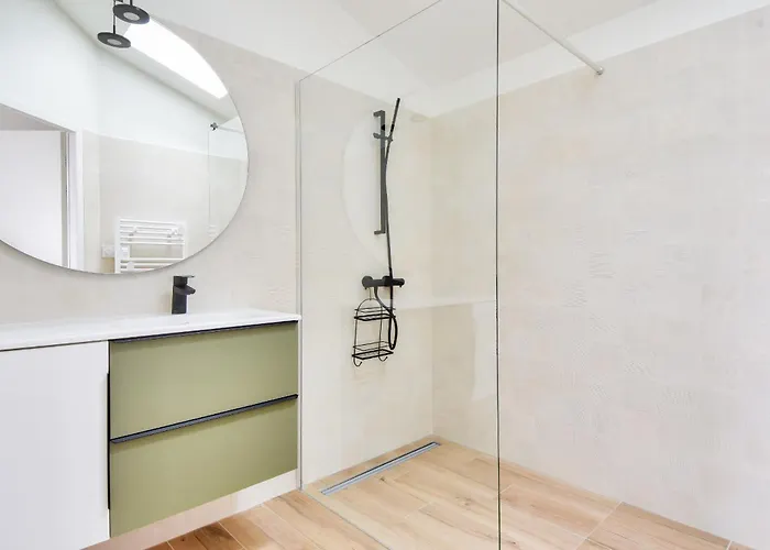 Prázdninový dům A 400 M - Maison Pour 4 Avec Terrasse